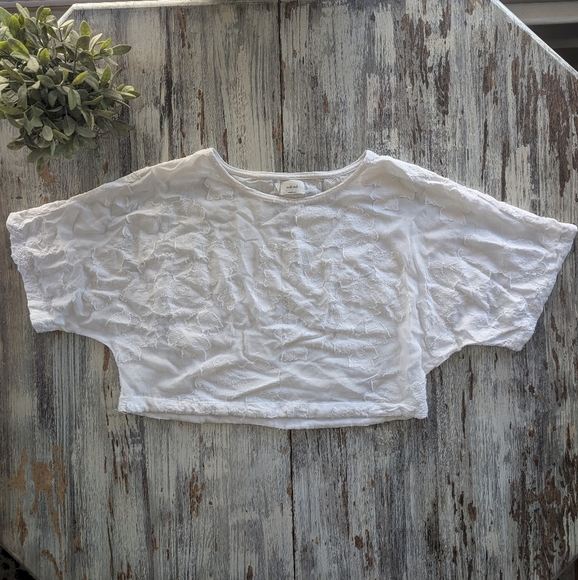 Aritzia Wilfred Blayze T-Shirt Blouse Floral White Women's Small - Picture 3 of 7